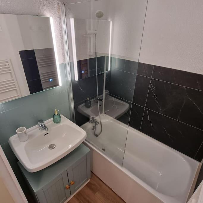 Le Montagnard Appartement Mijoux Buitenkant foto